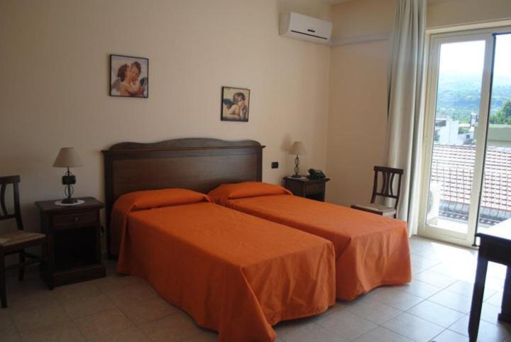 Fiumefreddo Hotel Fiumefreddo di Sicilia Pokoj fotografie